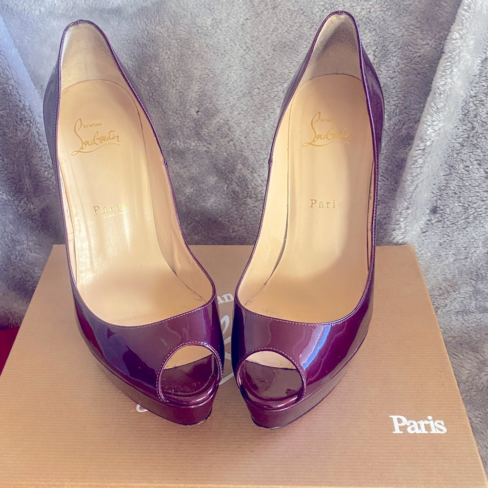 Christian Louboutin Bambou 140mm dark purple patent leather heels.